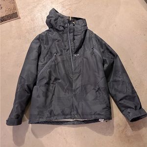 Mens Oakley snowboarding jacket